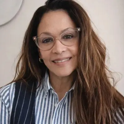Vivi Merrill